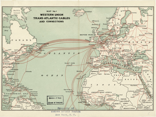 Eine detaillierte Karte der Western Union Transatlantischen Kabel und Verbindungen, die Routen und interessante Punkte zwischen Ländern hervorhebt, mit fetter Schrift, die die Bedeutung dieser Verbindungen betont.