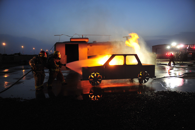 Jugendfeuerwehr besucht Skyline Park