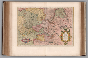 Ein aufgeschlagenes Buch mit einer detaillierten Deutschlandkarte und begleitendem Text.