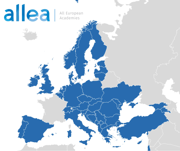 Eine Europakarte mit allen europäischen Akademien in Blau hervorgehoben und dem Text "ALLEA All European Academies".