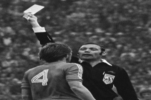 Acht Raindorfer verlieren Spiel und Ligaführung - Arnschwang verlässt Pfreimd sieglos