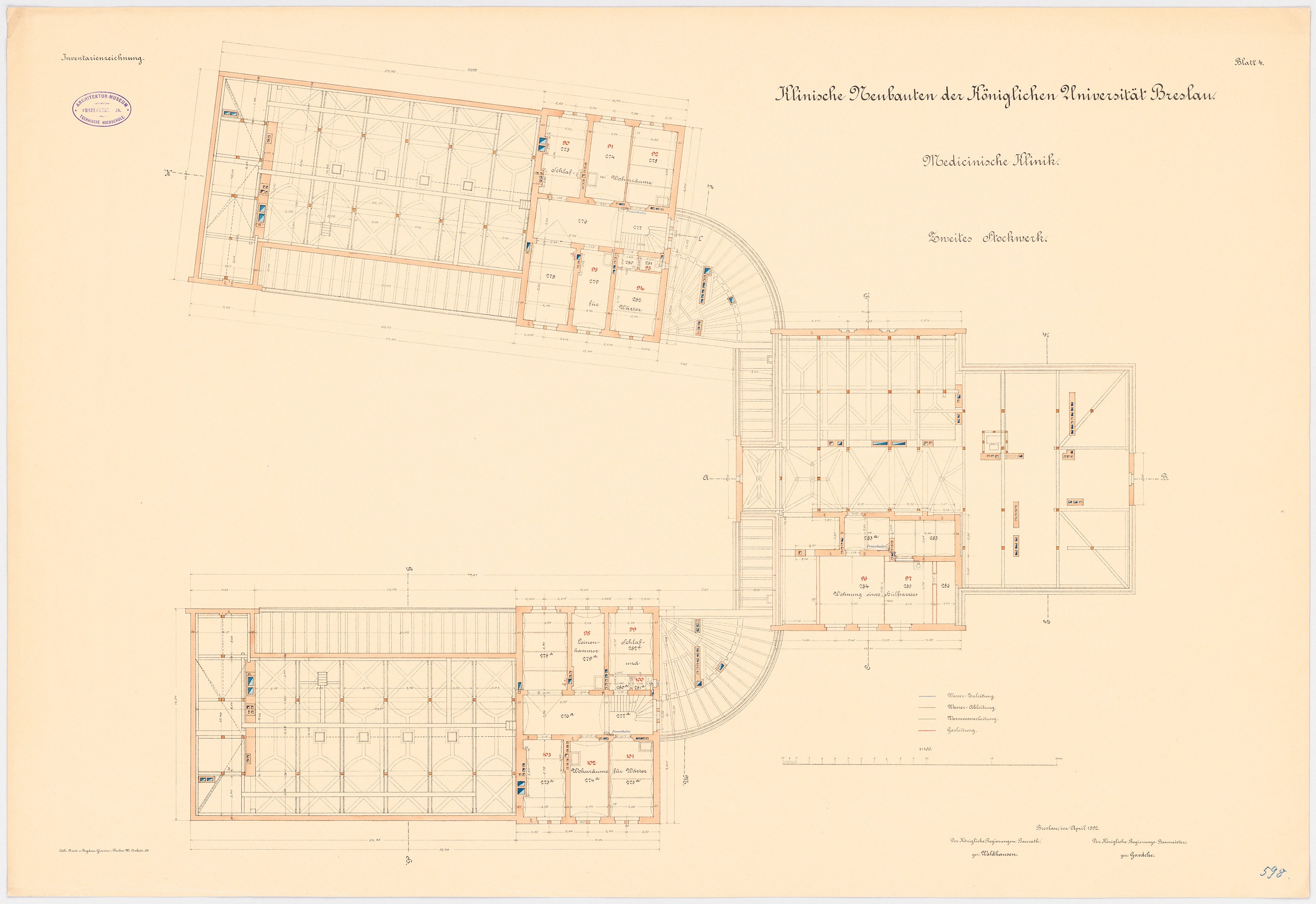 Schwarz-weißer architektonischer Grundriss eines mehrräumigen Gebäudes, das als Universität Bayern bezeichnet wird, mit detaillierten textuellen Anmerkungen.